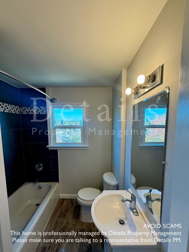 Building Photo - 5 Bedroom 2 Story With Basement!