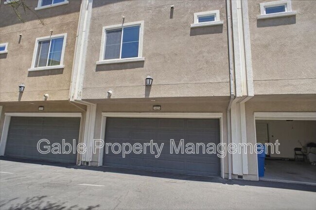 Building Photo - 14854 Nordhoff St
