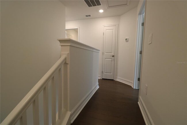 Building Photo - 4510 S Manhattan Ave