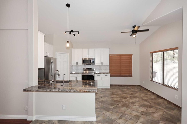 Building Photo - 6214 E Virginia St