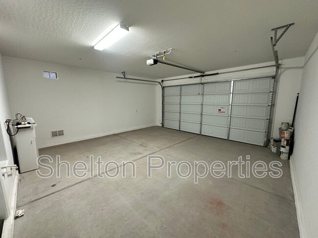 Building Photo - 13273 W Crimson Ter