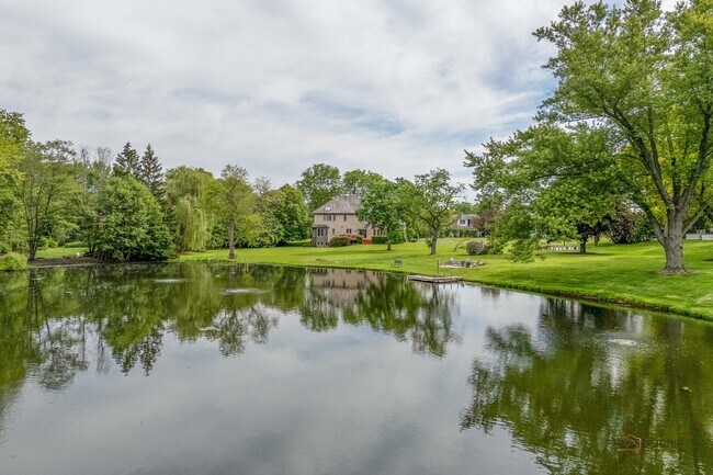 Building Photo - 5420 Belmont Ct