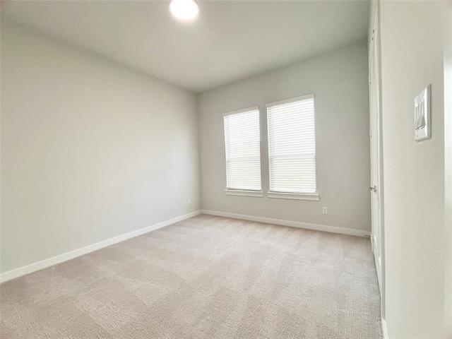 Building Photo - 3425 Teasdale Dr