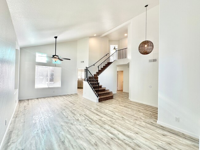 Building Photo - Beautiful & Updated Two-Story on a Quiet Cul-De-Sac, Private Fenced Yard Space, & Just Minutes to...
