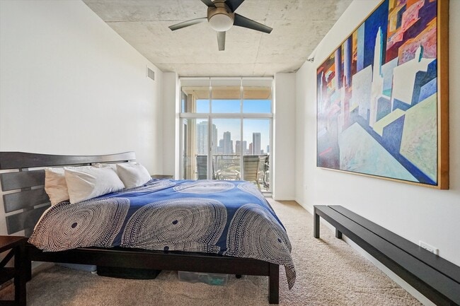 Building Photo - 700 N Larrabee St