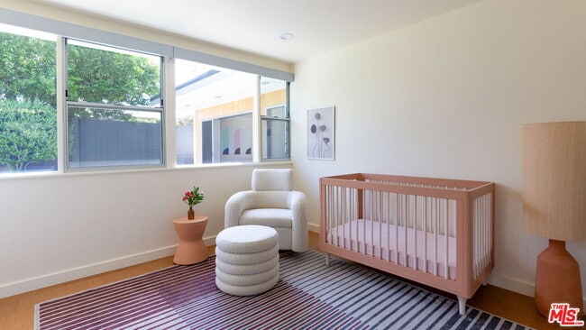 Building Photo - 13025 Addison St