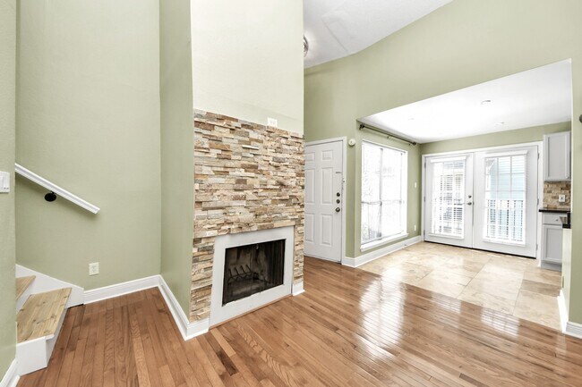 Building Photo - 3758 Tanglewilde St