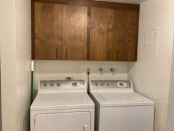 Building Photo - 364 W 200 N