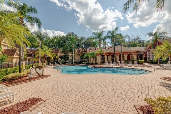 Building Photo - MOVE IN BY 6/30 and RECEIVE 2 WEEKS OFF YO...