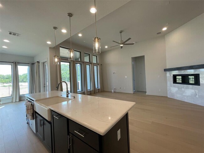 Building Photo - 149 Night Bloom Path