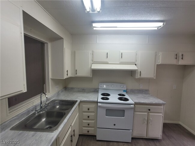 Building Photo - 367 MacFarland Ave