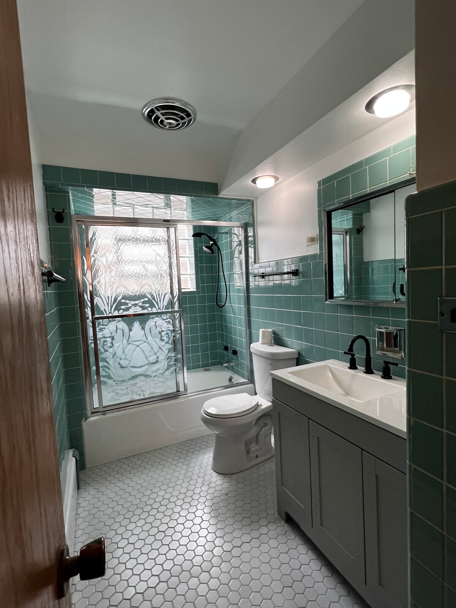 Bathroom - 4937 W Schubert Ave
