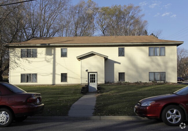 Building Photo - 1301 5th Ave S