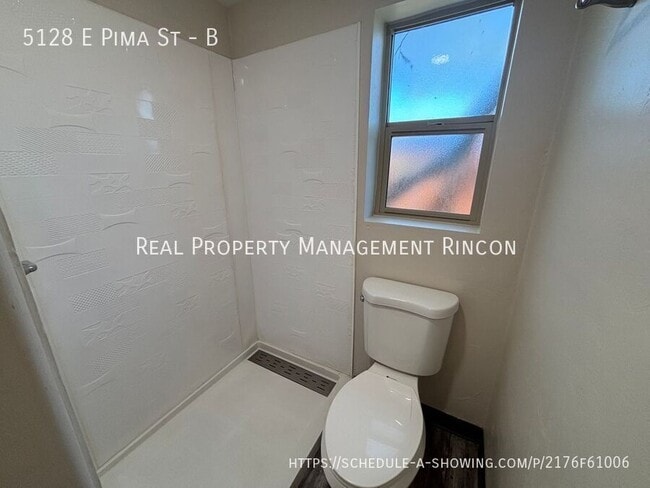 Building Photo - 5128 E Pima St