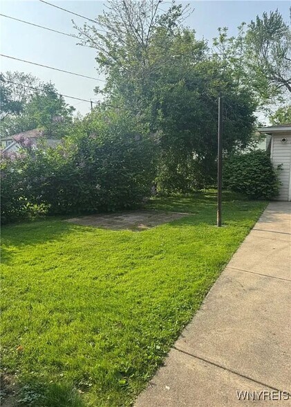 Building Photo - 1317 McKinley Pkwy