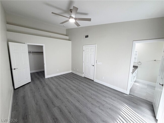 Building Photo - 520 Arrowhead Trail