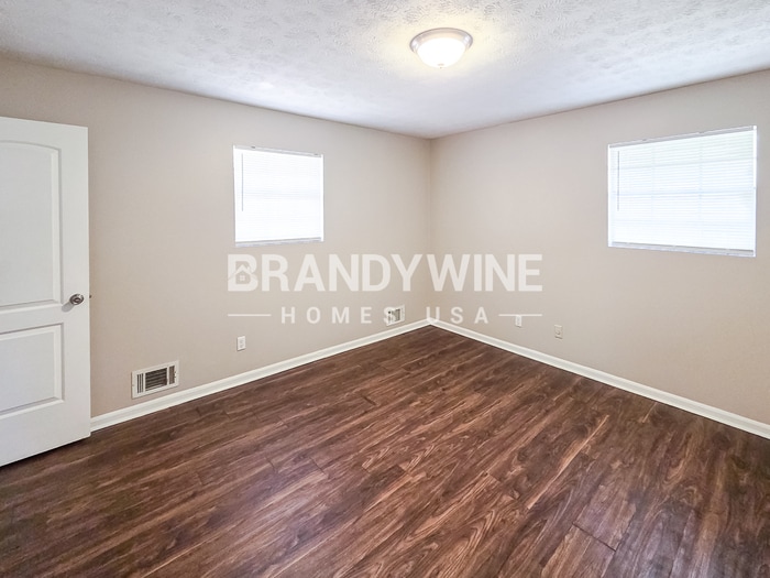 Building Photo - 2164 Camp Ground Rd SW