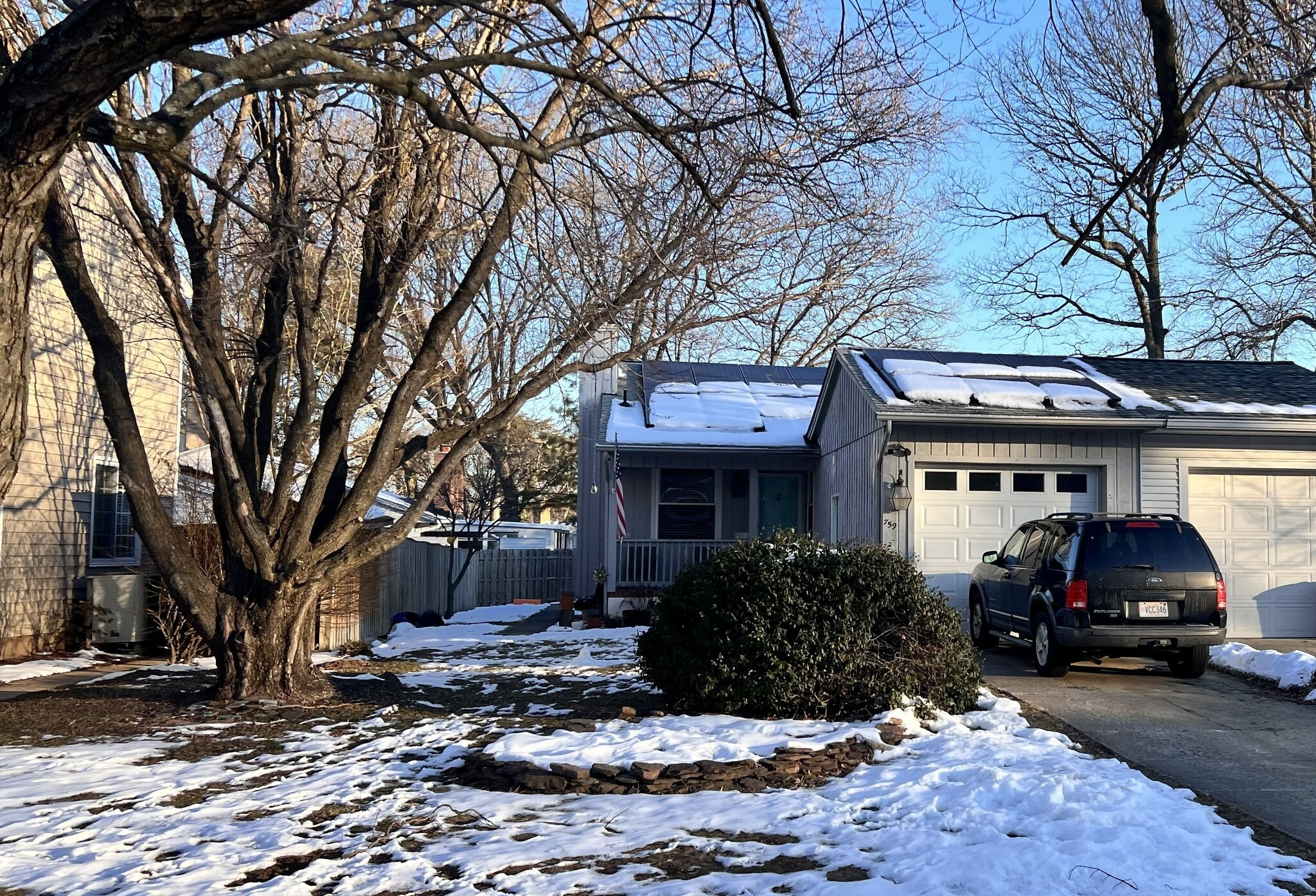 Building Photo - 759 Trenton Ave