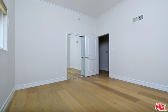 Building Photo - 23637 Park Belmonte
