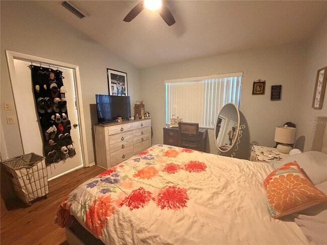 Building Photo - 7308 Fairwood Ave