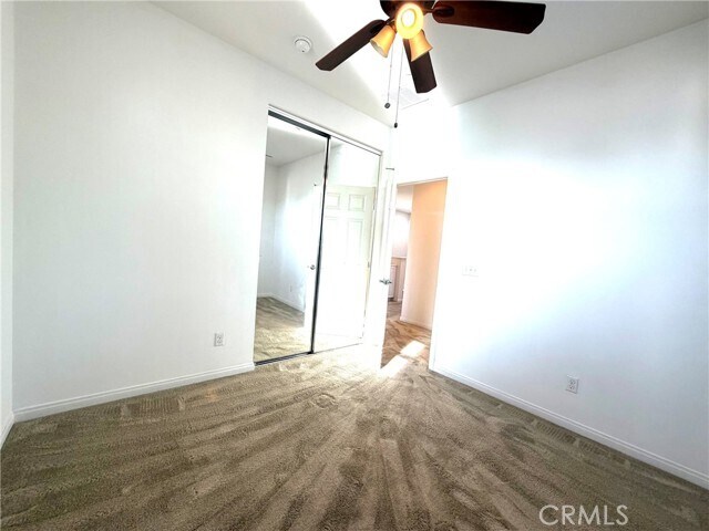 Building Photo - 8433 Floro Pl