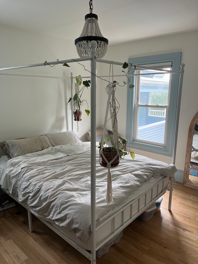 Bedroom 1 - 90 Franklin Ave