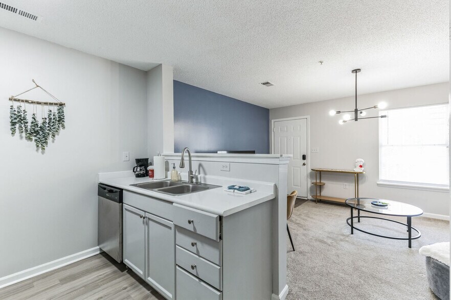 Building Photo - 3516 Carlson Bay Ct