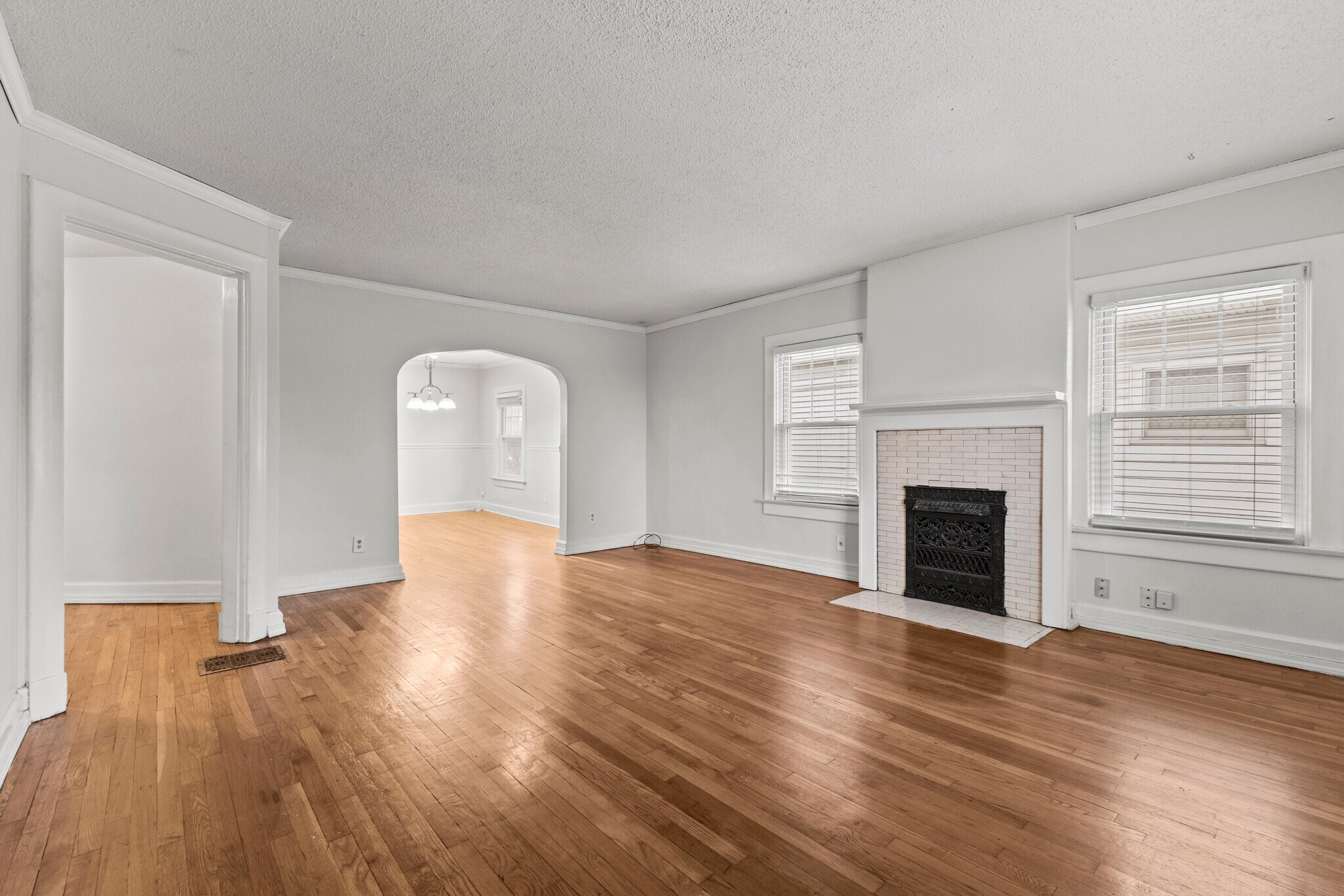 Building Photo - 315 Garfield Ave