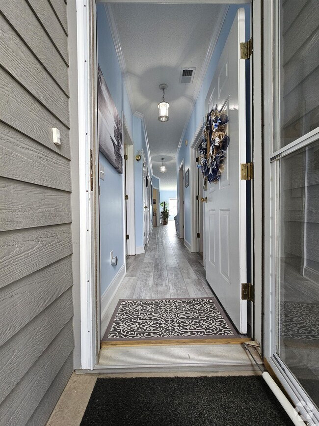 Building Photo - 4516 N Plantation Harbour Dr
