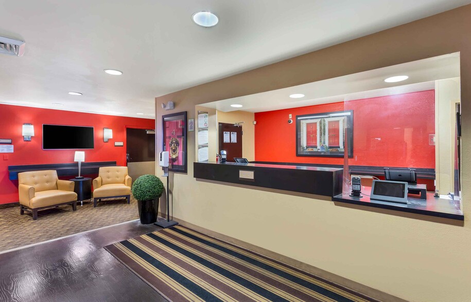 Building Photo - Furnished Studio-Salt Lake City - Sandy
