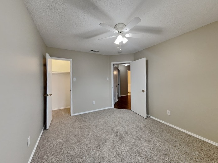 Building Photo - 629 St Eric Dr