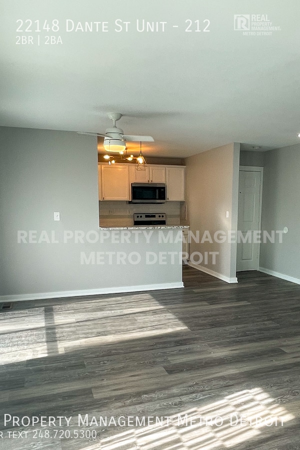 Building Photo - 22148 Dante St