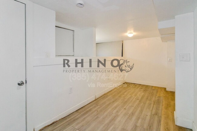 Building Photo - 3224 Adams Ave