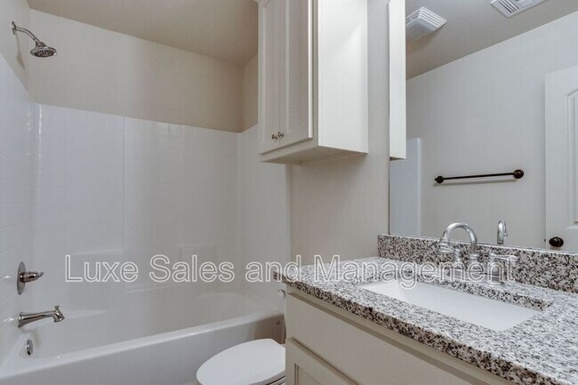 Building Photo - 437 Chalk Hill Ct