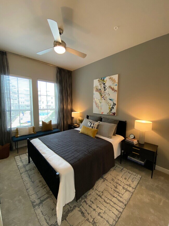 Building Photo - 2501 Marshall St