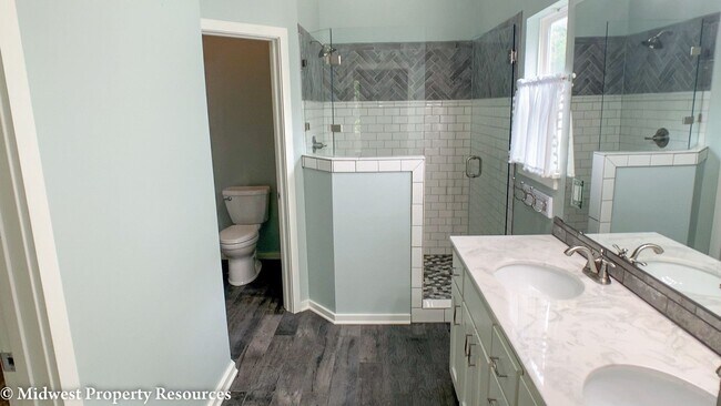 Building Photo - 3 Bedroom Home For Rent | Offered by Midwe...