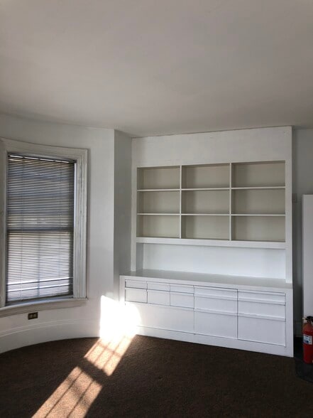 Building Photo - 61 Exchange St