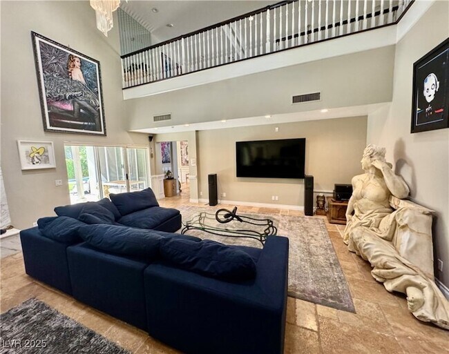 Building Photo - 3160 Bel Air Dr