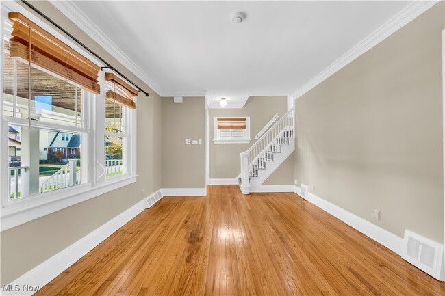 Building Photo - 18901 Renwood Ave