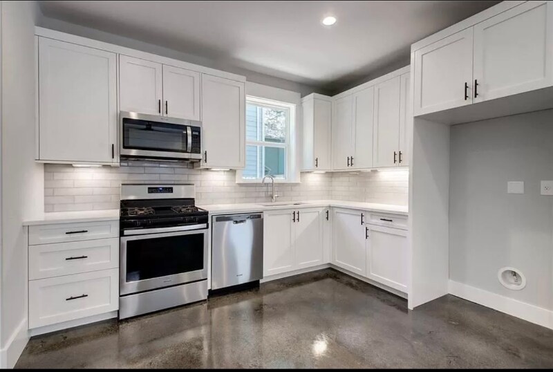 Building Photo - 902 Taulbee Ln