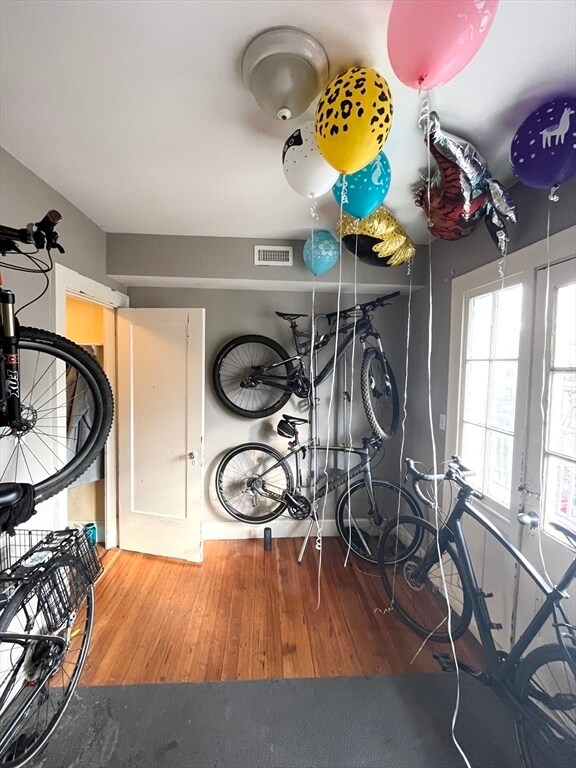 Building Photo - 7 Boulevard 7 Blvd