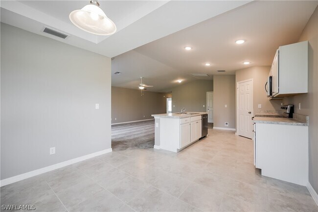 Building Photo - 2910 57th St W