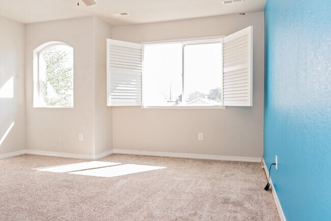 Building Photo - 10744 Traders Pkwy