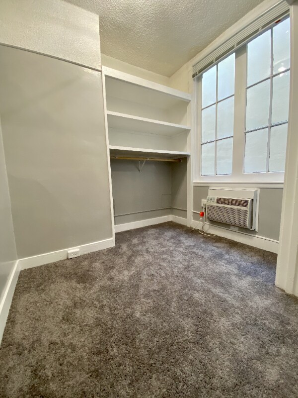 Building Photo - 1228 N St