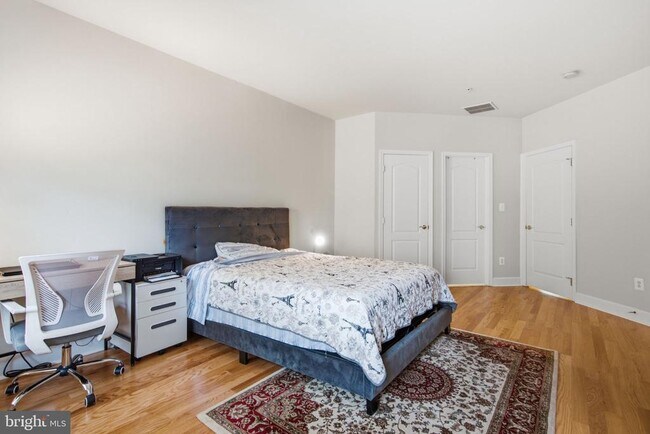 Building Photo - 13624 Dover Cliffs Pl