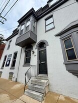 Building Photo - 107 S 41st St
