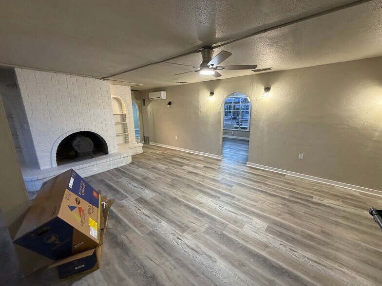 Building Photo - 3408 Upland Ave