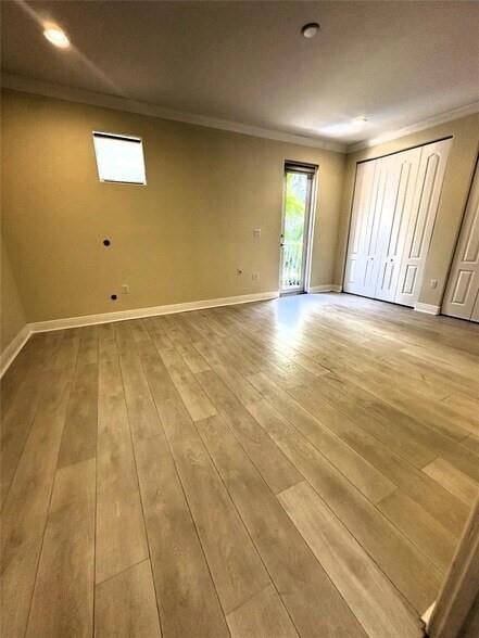 Building Photo - 1362 Bayview Dr