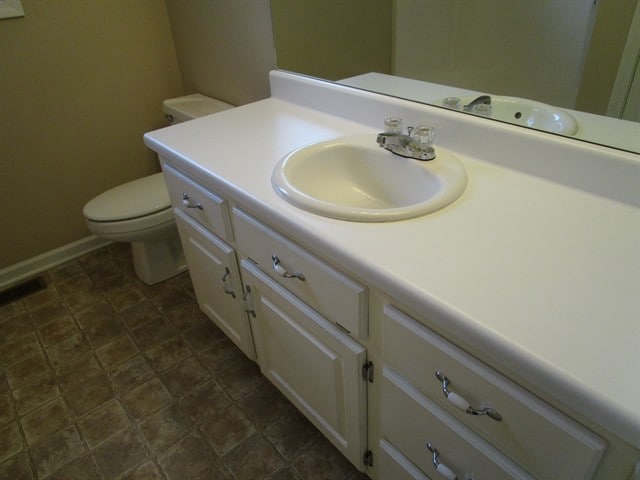 Building Photo - 330 Red Fox Dr