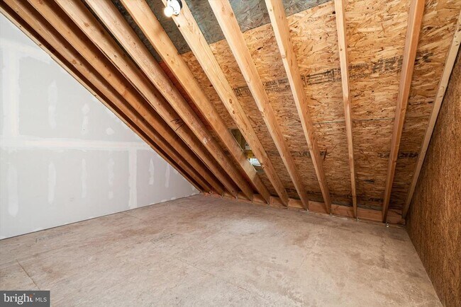 Building Photo - 4403 Thompson Dr
